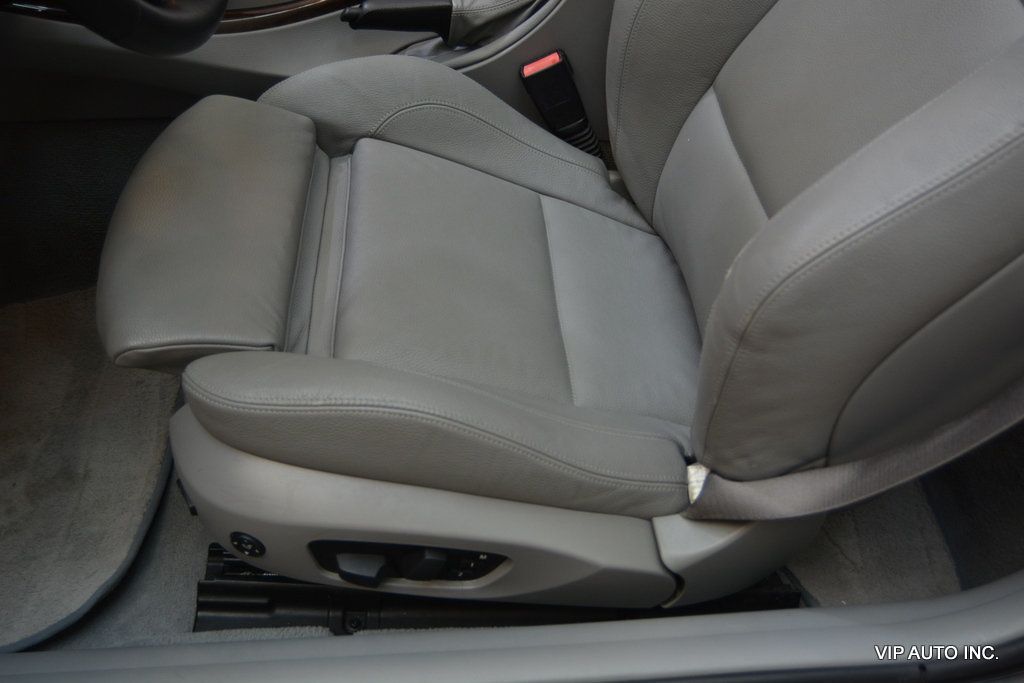 2008 BMW 3 Series 335i - 22963985 - 17