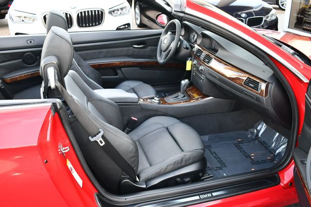 2008 BMW 3 Series 335i Convertible W/Premium and Sport Packages - 22953457 - 17