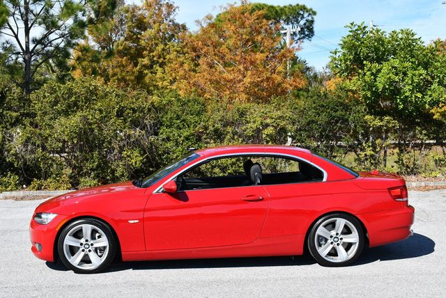 2008 BMW 3 Series 335i Convertible W/Premium and Sport Packages - 22953457 - 30