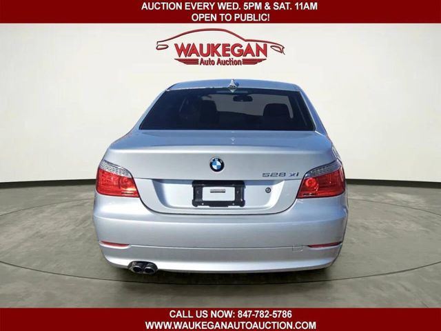 2008 BMW 5 Series 528xi - 22996718 - 4