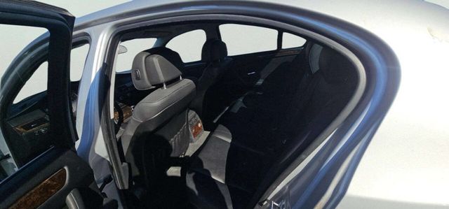 2008 BMW 5 Series 528xi - 22996718 - 6