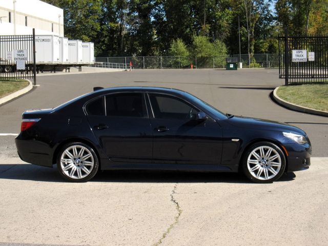 2008 BMW 5 Series 535xi - 22604396 - 5