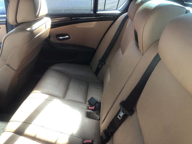 2008 BMW 5 Series 550i - 22678329 - 3