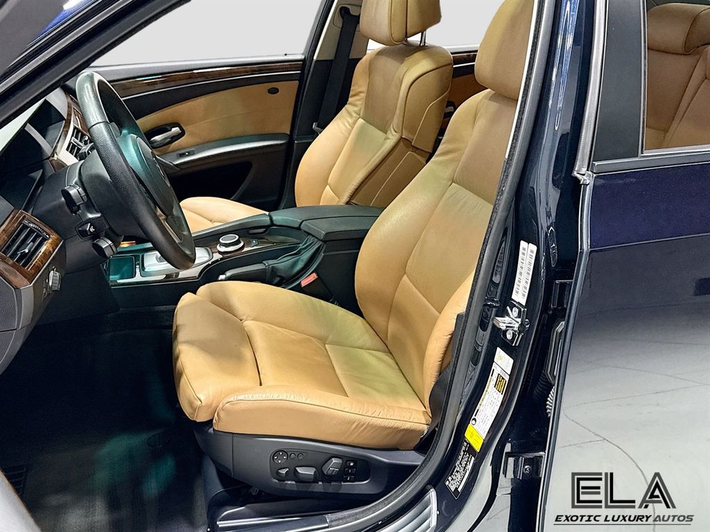2008 BMW 5 Series 550i - 22979819 - 18