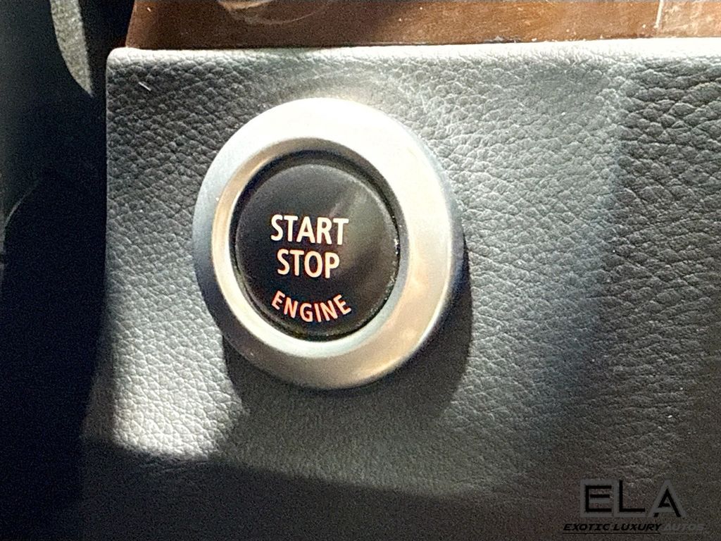 2008 BMW 5 Series 550i - 22979819 - 31