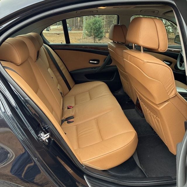 2008 BMW 5 Series 550i - 22979819 - 8