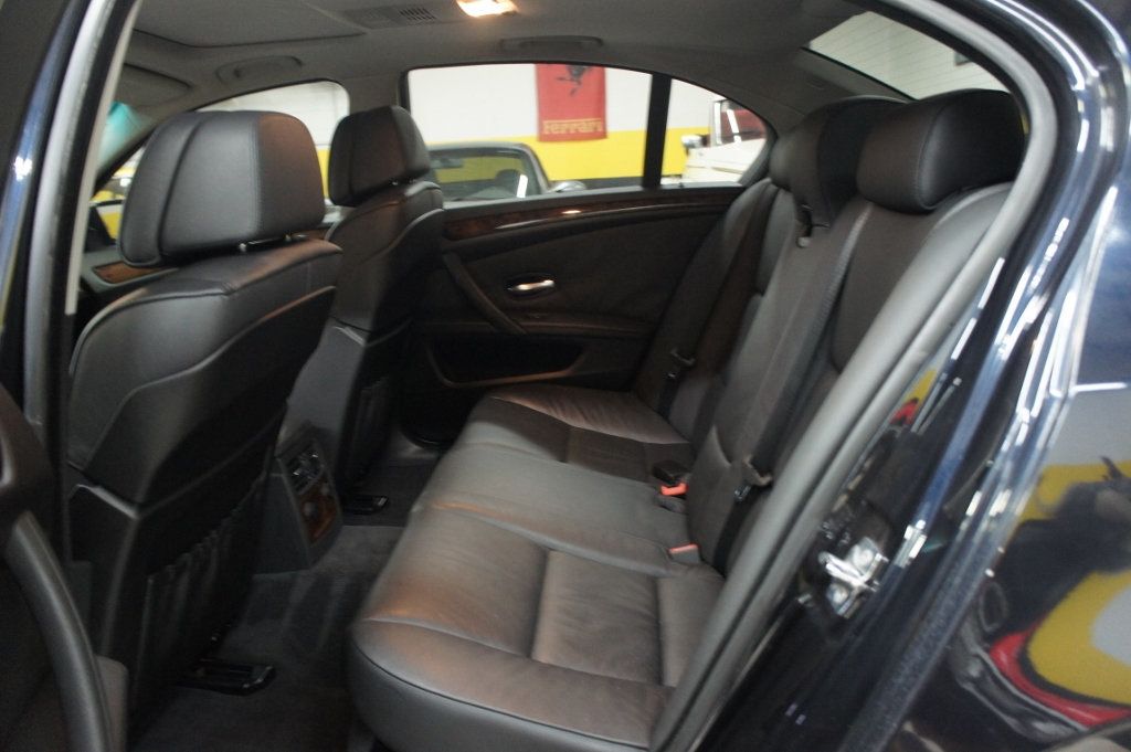 2008 BMW 5 Series Sport Package, Great Shape, COMFORT ACCESS SYSTEM! - 22945564 - 6