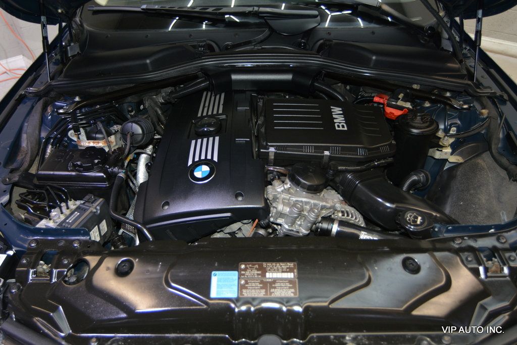 2008 BMW 5 Series Sports  535xiT - 22845855 - 32