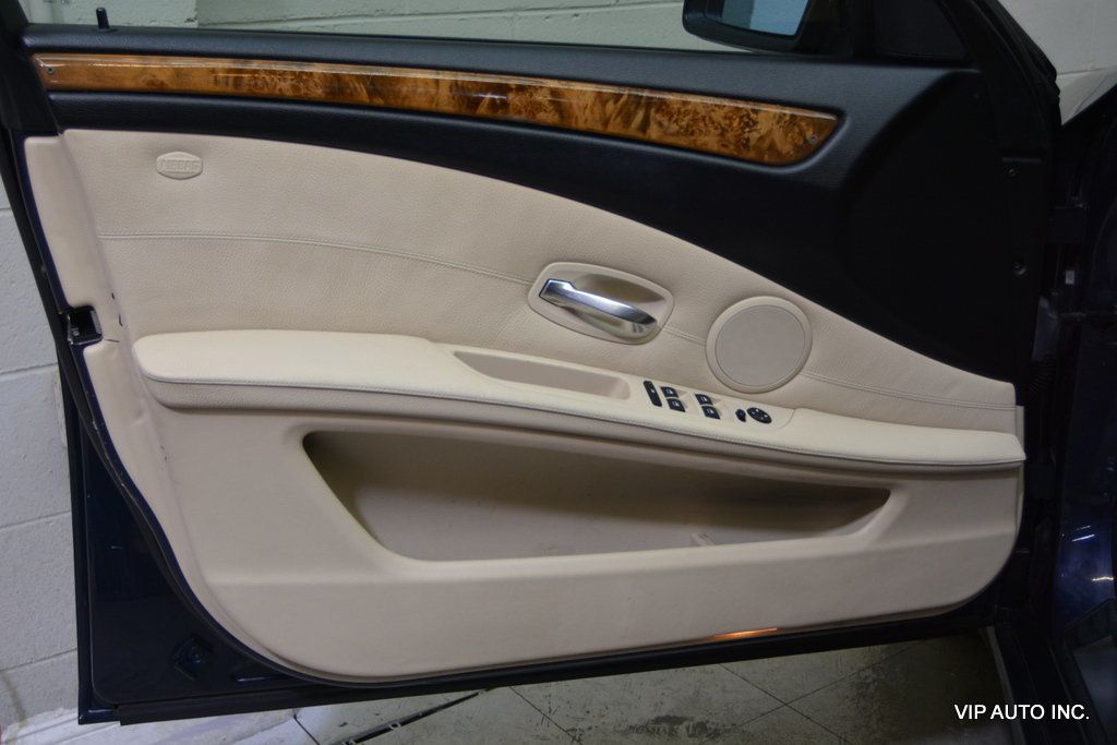 2008 BMW 5 Series Sports  535xiT - 22845855 - 6