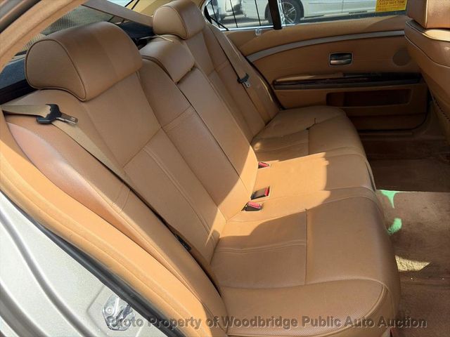 2008 BMW 7 Series 750Li - 23079559 - 9