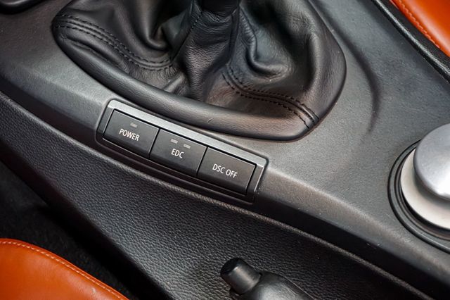 2008 BMW M3 *6-Speed Manual* *Technology/Premium Pkg* *Low Miles* - 22904153 - 38