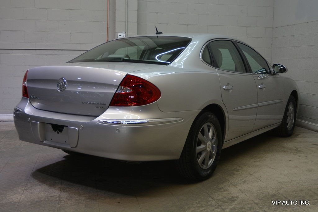 2008 Buick LaCrosse 4dr Sedan CXL - 23012513 - 3