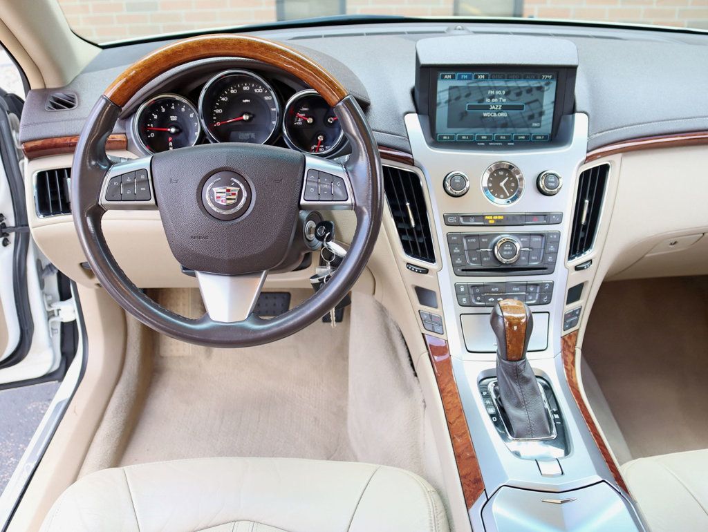 2008 Cadillac CTS 4dr Sedan AWD Performace / Luxury Collection - 22907760 - 10