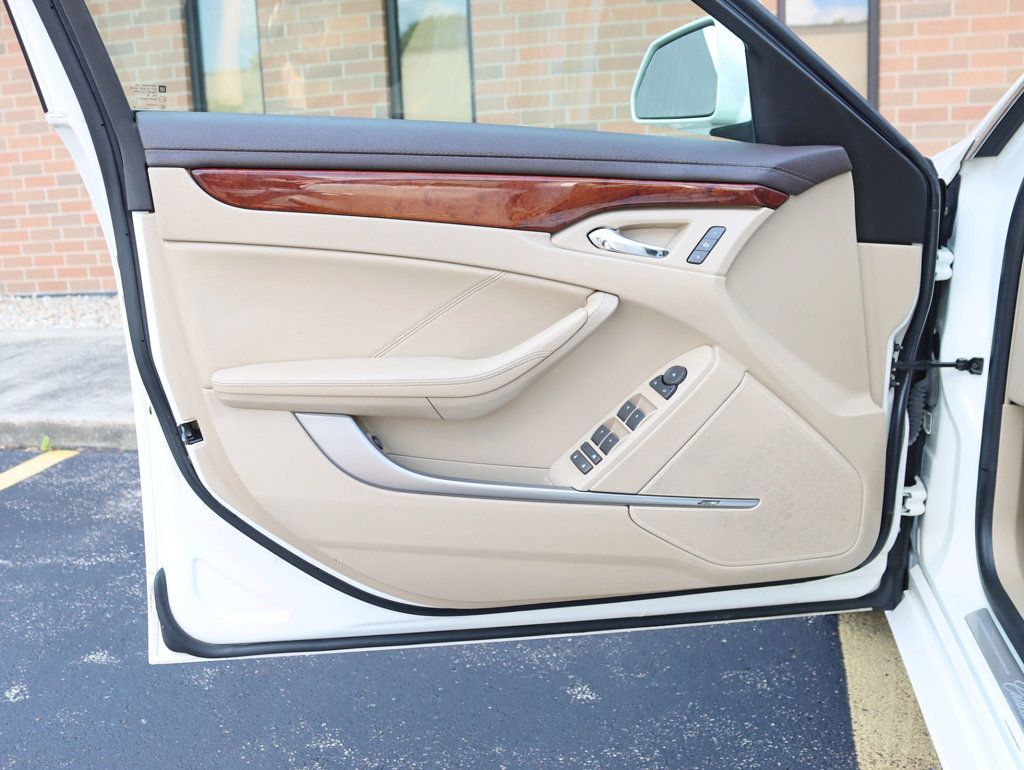 2008 Cadillac CTS 4dr Sedan AWD Performace / Luxury Collection - 22907760 - 23