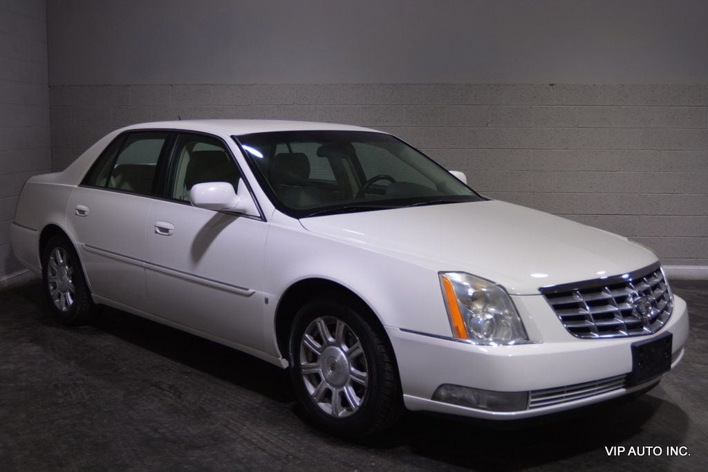 2008 Cadillac DTS 4dr Sedan w/1SA - 22485455 - 0