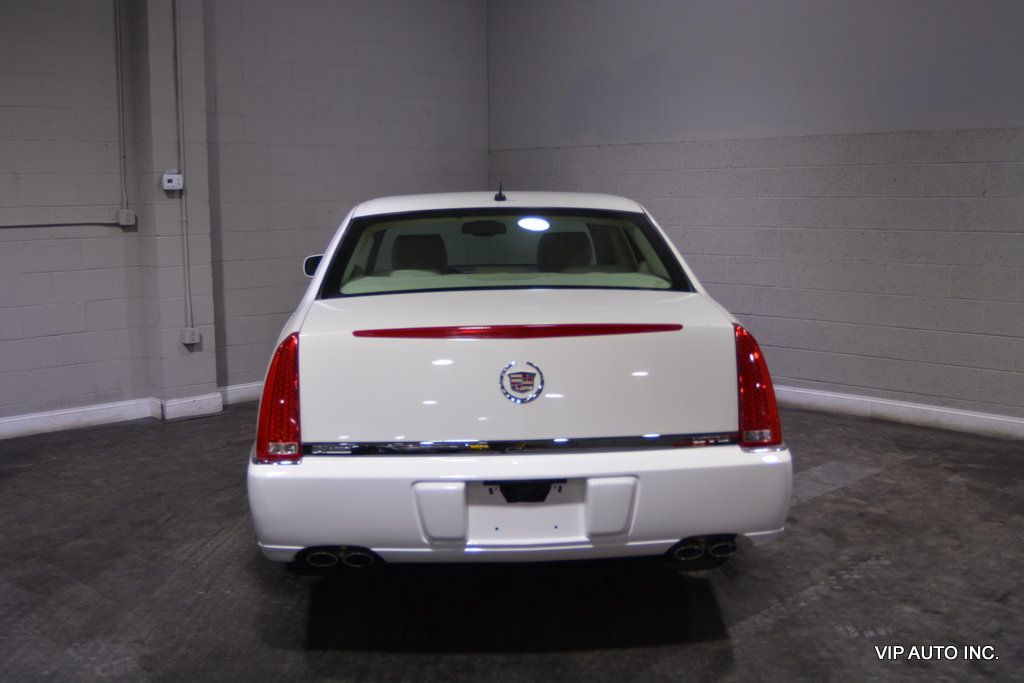 2008 Cadillac DTS 4dr Sedan w/1SA - 22485455 - 9