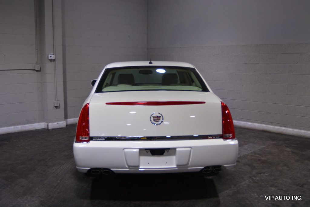 2008 Cadillac DTS 4dr Sedan w/1SA - 22485455 - 45