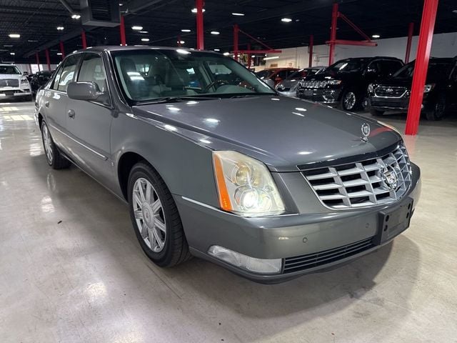 2008 Cadillac DTS Base Trim - 23007932 - 7
