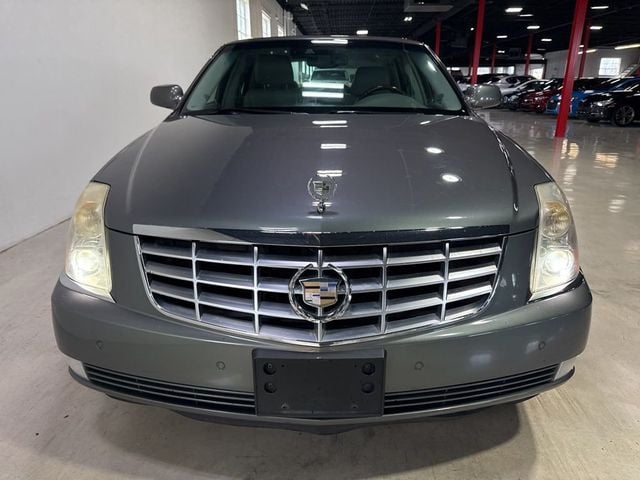2008 Cadillac DTS Base Trim - 23007932 - 8