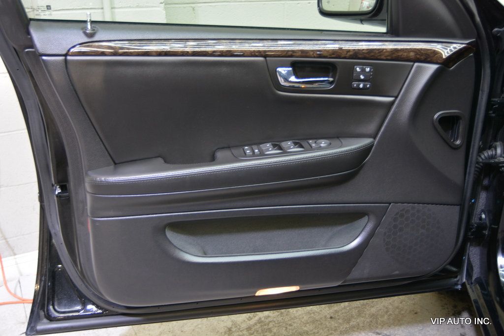 2008 Cadillac DTS Base Trim - 22963990 - 6