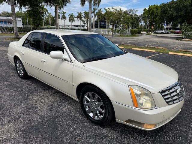 2008 Cadillac DTS Deville Touring Sedan Luxury Collection - 23075042 - 1