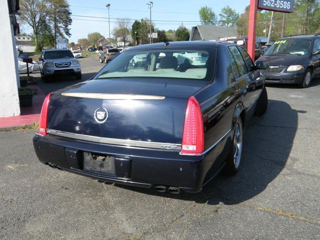 2008 Cadillac DTS V8 - 23008996 - 1