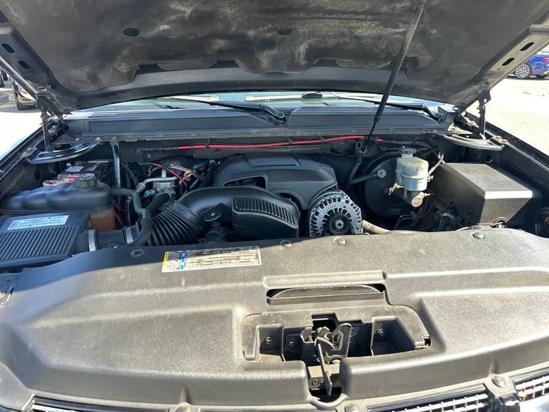 2008 Cadillac Escalade 2WD 4dr - 22932792 - 20
