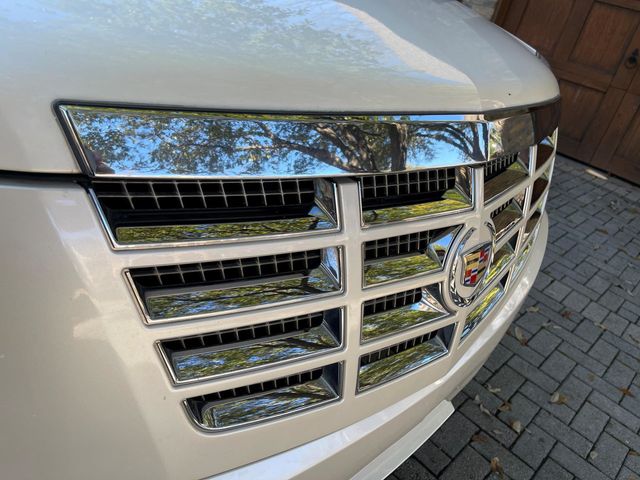 2008 Cadillac Escalade AWD 4dr - 20665414 - 15