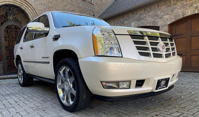 2008 Cadillac Escalade AWD 4dr - 20665414 - 1