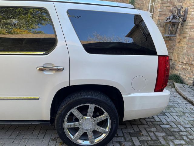 2008 Cadillac Escalade AWD 4dr - 20665414 - 40