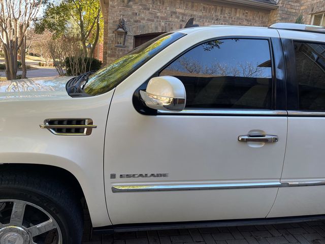 2008 Cadillac Escalade AWD 4dr - 20665414 - 44