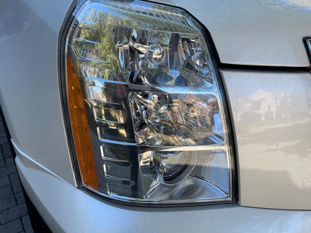 2008 Cadillac Escalade AWD 4dr - 20665414 - 50