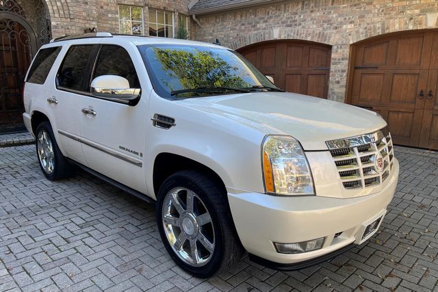 2008 Cadillac Escalade AWD 4dr - 20665414 - 51