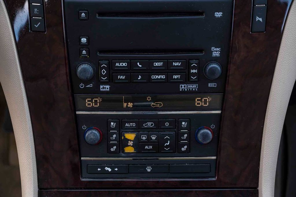2008 Cadillac Escalade AWD 4dr - 22268801 - 86