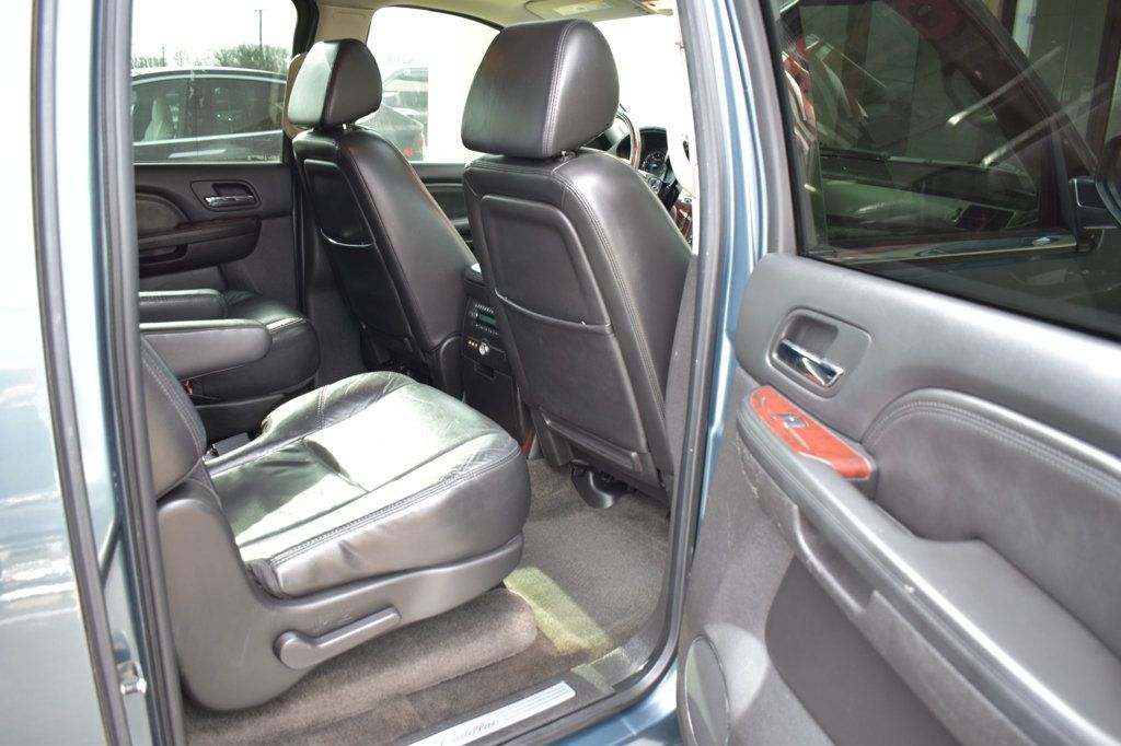 2008 Cadillac Escalade ESV AWD 4dr - 22963457 - 19