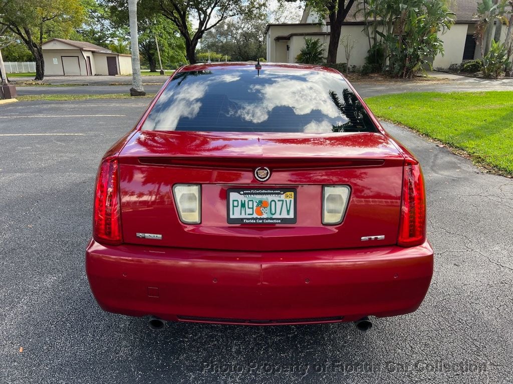 2008 Cadillac STS Sedan Northstar V8 RWD - 22765450 - 13