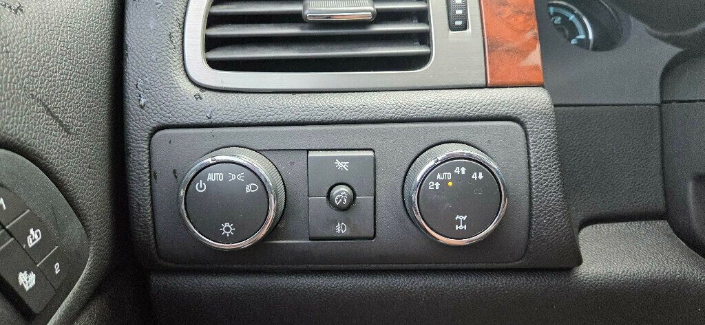 2008 Chevrolet Avalanche 4WD Crew Cab 130" LT w/2LT - 23022963 - 27