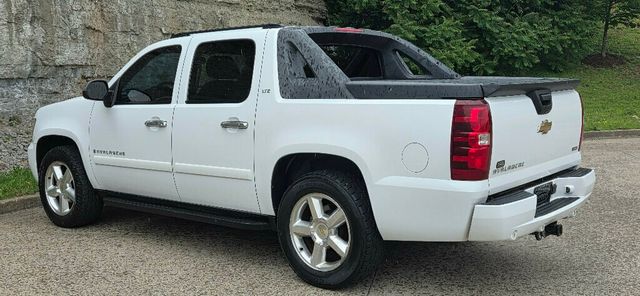 2008 Chevrolet Avalanche 4WD Crew Cab 130" LT w/2LT - 23022963 - 7