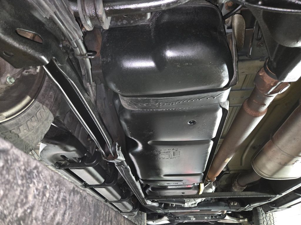 2008 Chevrolet Avalanche 4WD Crew Cab 130" LTZ - 22997379 - 24