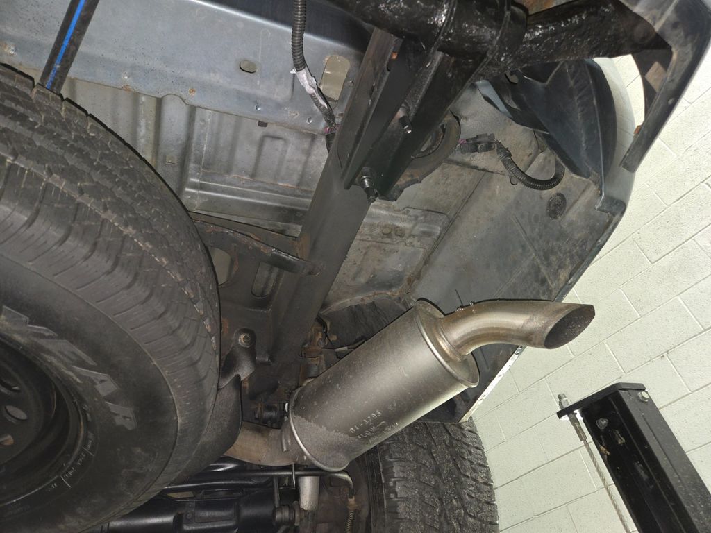 2008 Chevrolet Avalanche 4WD Crew Cab 130" LTZ - 22997379 - 28