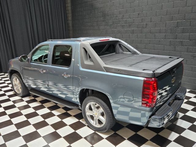 2008 Chevrolet Avalanche 4WD Crew Cab 130" LTZ - 22997379 - 2