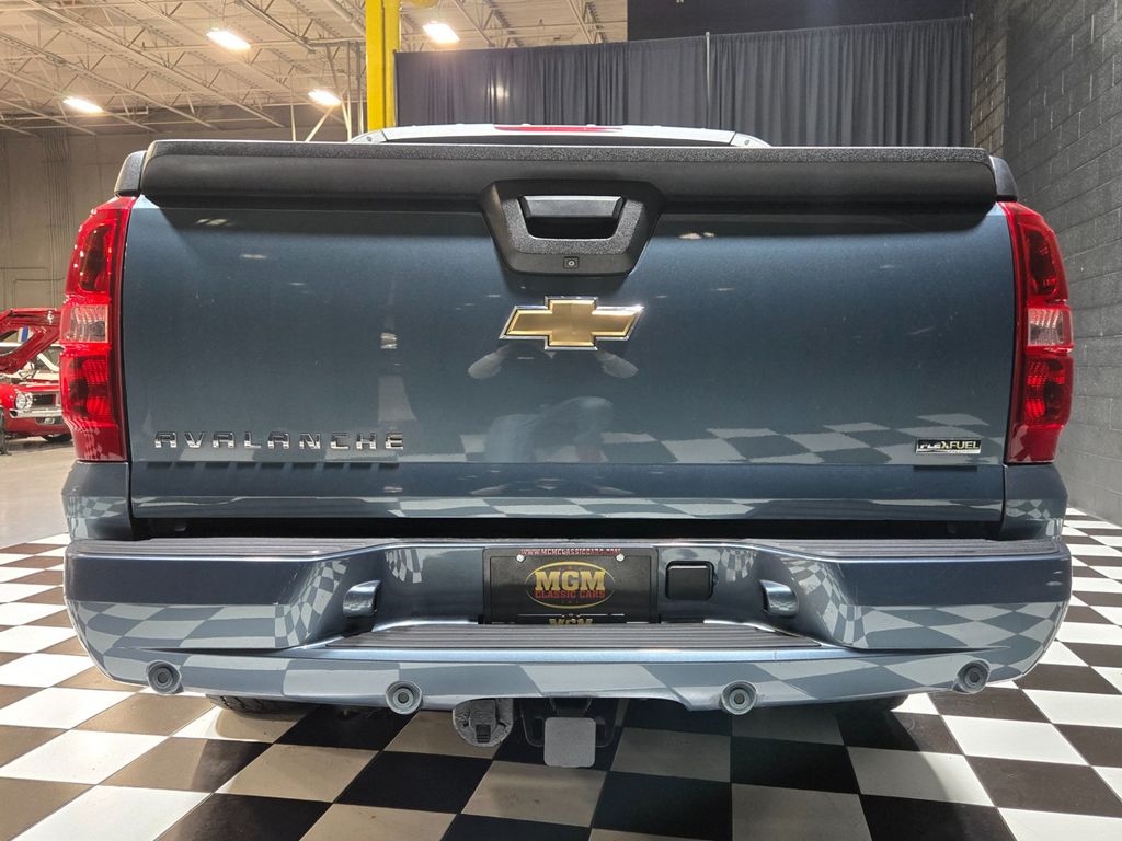 2008 Chevrolet Avalanche 4WD Crew Cab 130" LTZ - 22997379 - 50