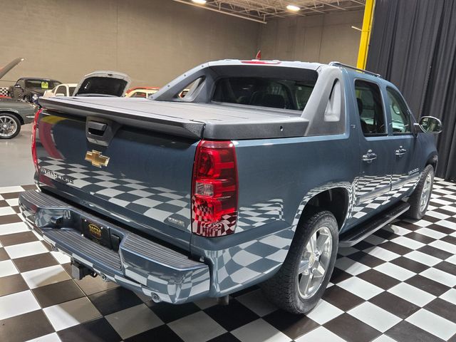 2008 Chevrolet Avalanche 4WD Crew Cab 130" LTZ - 22997379 - 55