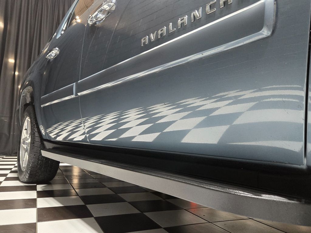 2008 Chevrolet Avalanche 4WD Crew Cab 130" LTZ - 22997379 - 65