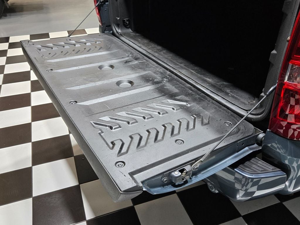 2008 Chevrolet Avalanche 4WD Crew Cab 130" LTZ - 22997379 - 72