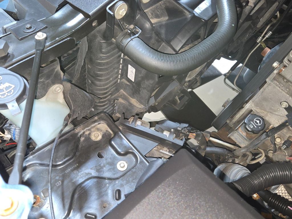 2008 Chevrolet Avalanche 4WD Crew Cab 130" LTZ - 22997379 - 75