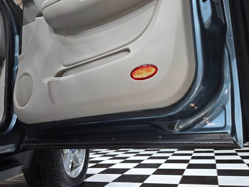 2008 Chevrolet Avalanche 4WD Crew Cab 130" LTZ - 22997379 - 81