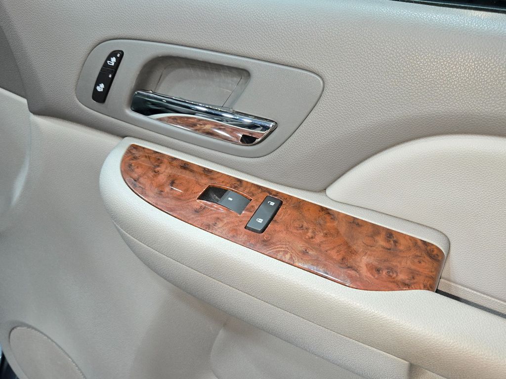 2008 Chevrolet Avalanche 4WD Crew Cab 130" LTZ - 22997379 - 83