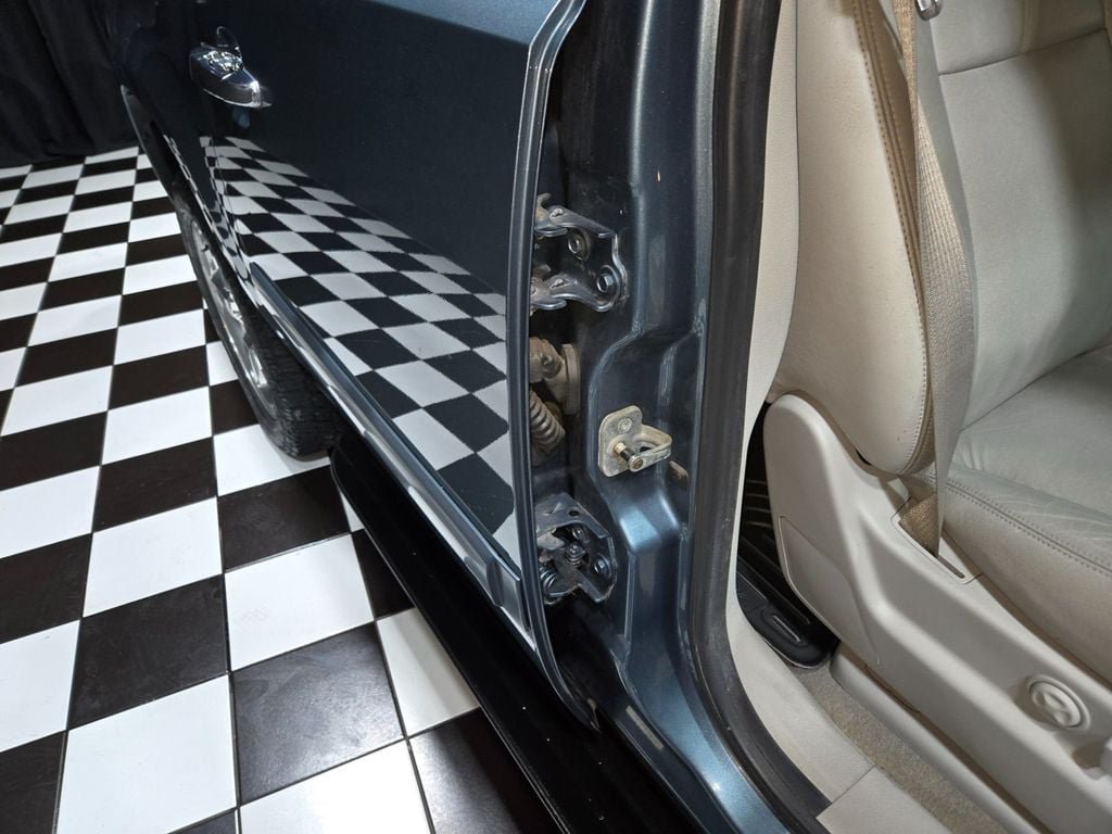 2008 Chevrolet Avalanche 4WD Crew Cab 130" LTZ - 22997379 - 95