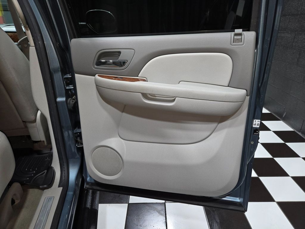 2008 Chevrolet Avalanche 4WD Crew Cab 130" LTZ - 22997379 - 98